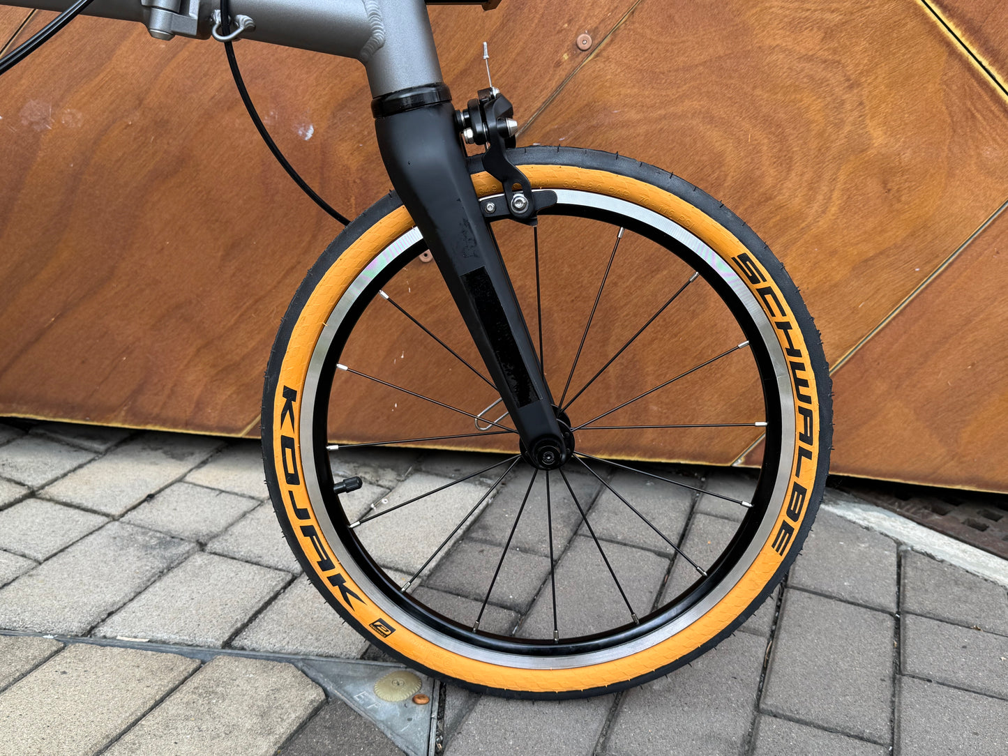 16” ACEOFFIX C5 鋁合金三摺車