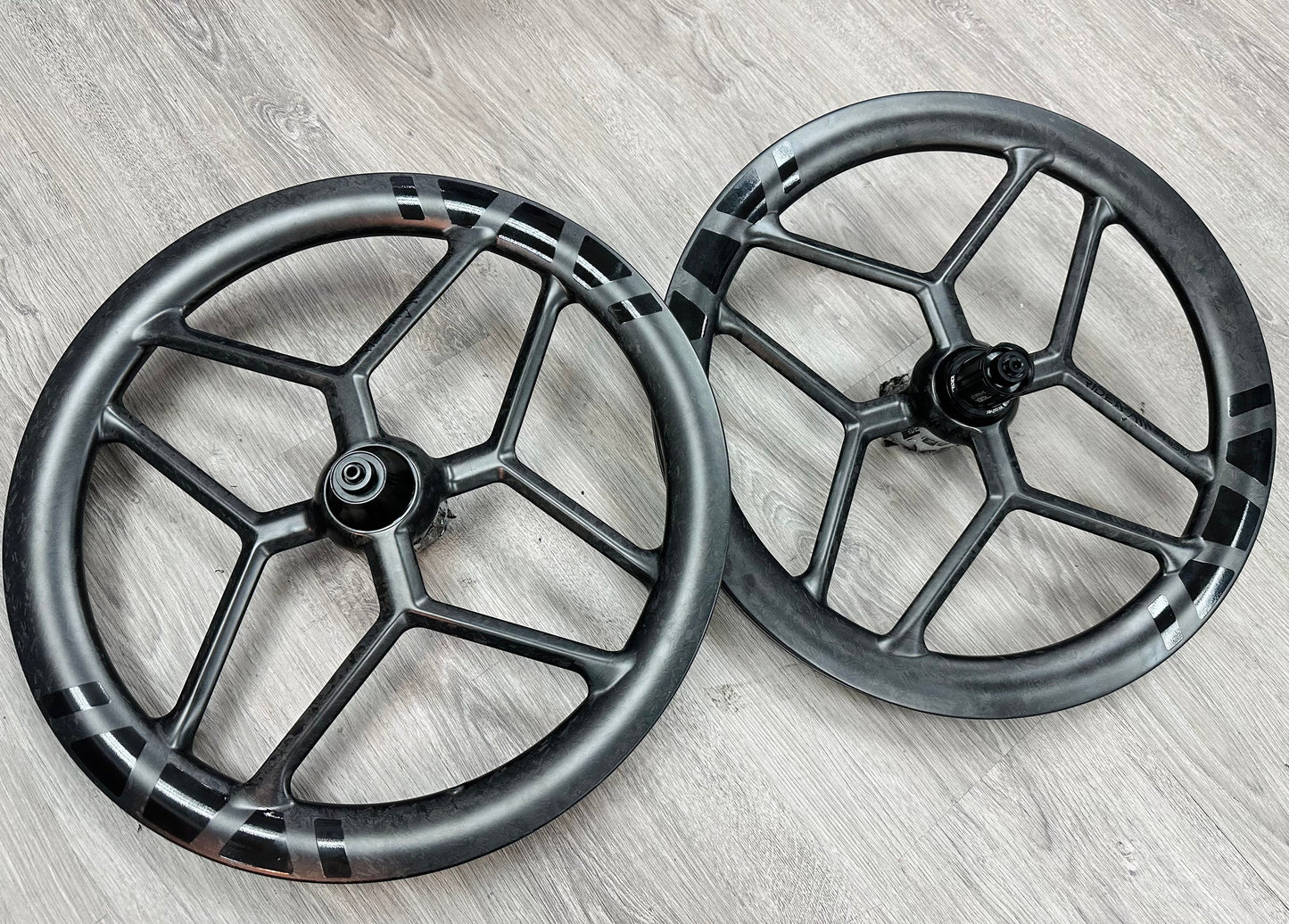 RIDEA - PRISM “Wing” Carbon Wheels - Birdy C38 D406 星棱刀輪組 12速